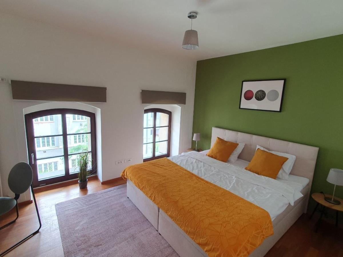 Apartment With Balcony And Parking Near The Prague Museum Dış mekan fotoğraf